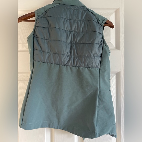 Blue vest - Picture 2 of 3